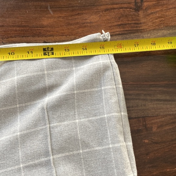 Anthropologie Cartonnier Gray Ankle Cropped Pants - Picture 8 of 9